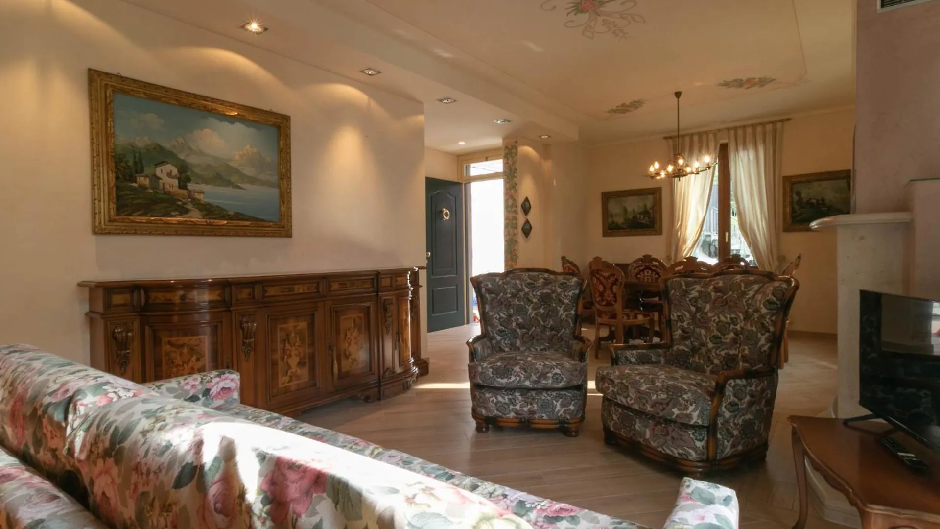 בית נופש מנדלו דל לאריו Villa Olcio - Al Lago איטליה