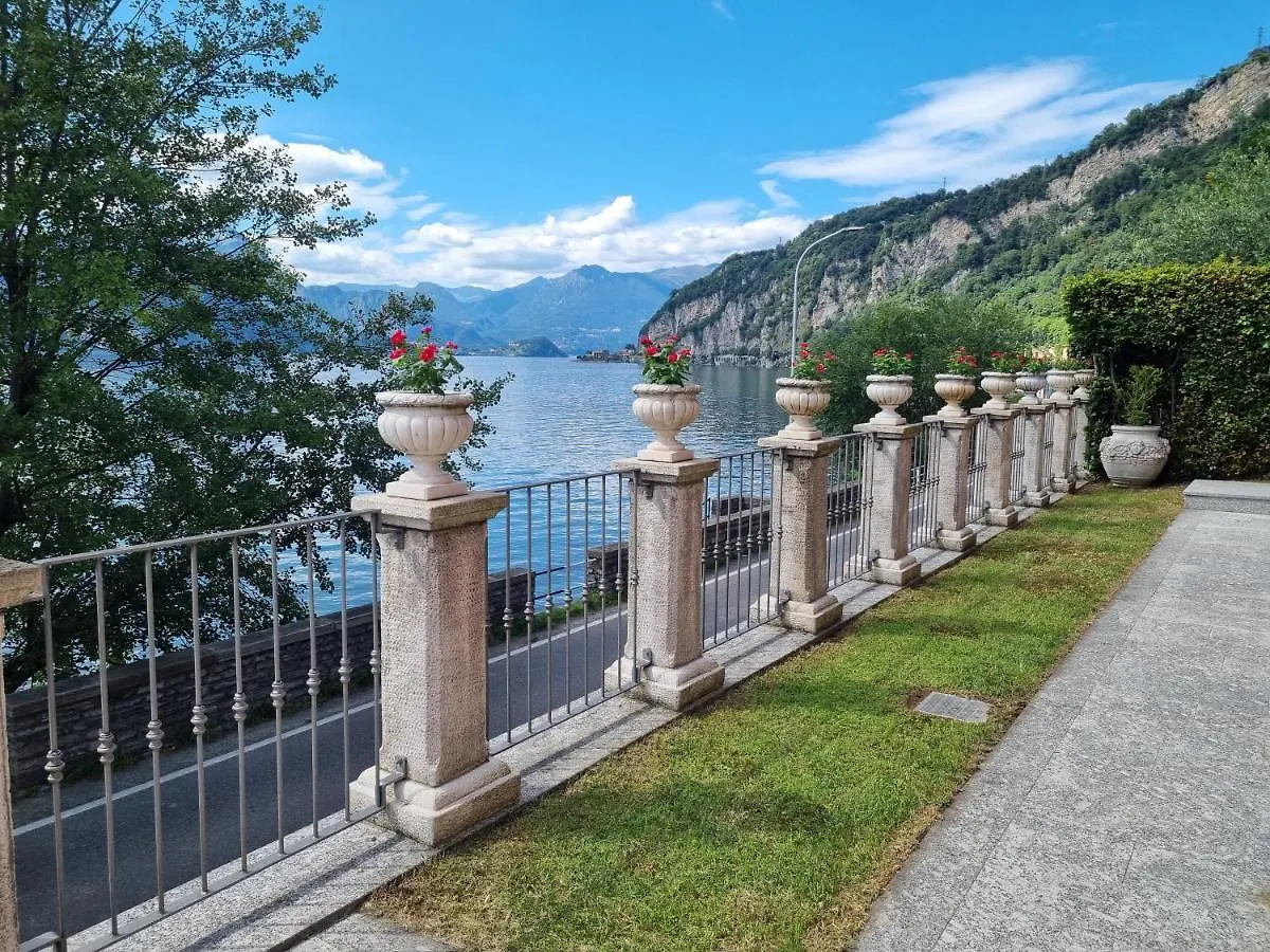 Villa Olcio - Al Lago مانديلو ديل لاريو 0*,