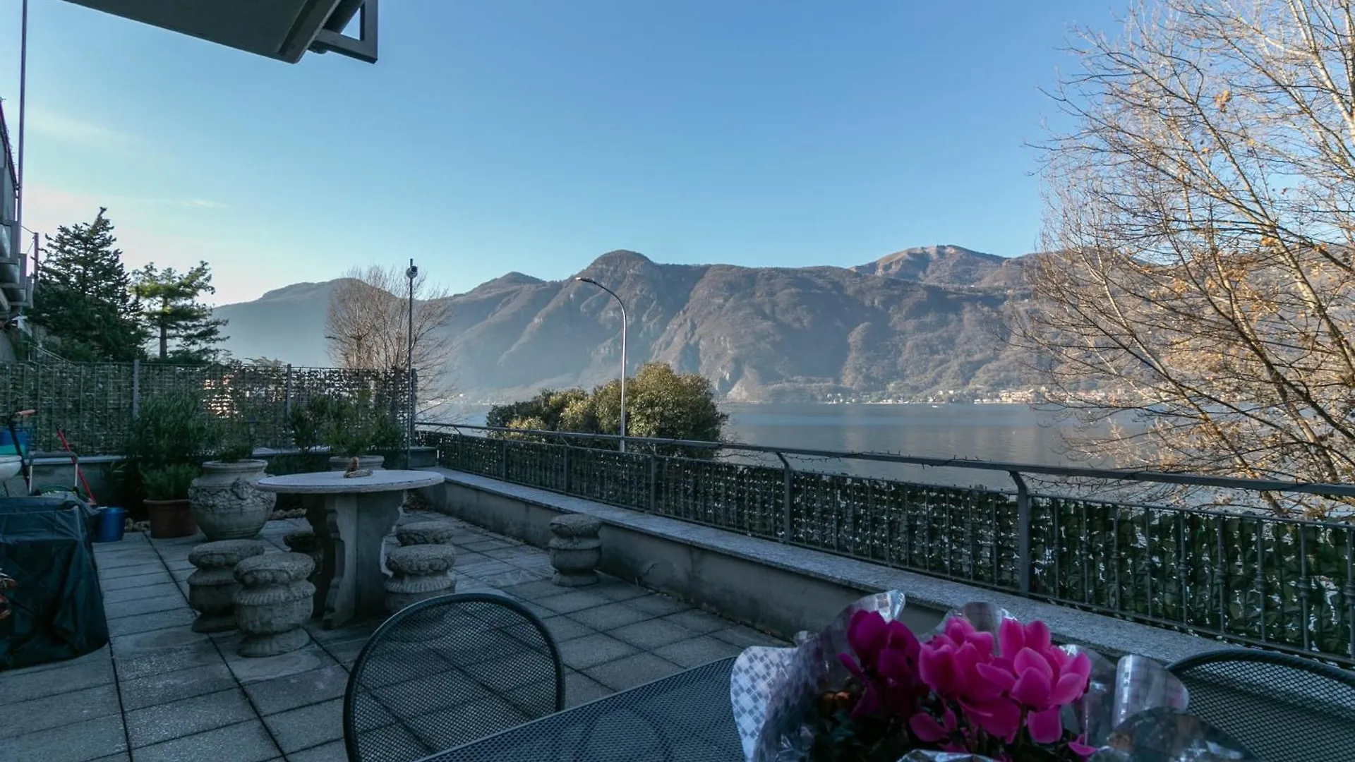 Villa Olcio - Al Lago مانديلو ديل لاريو بيت للعطل