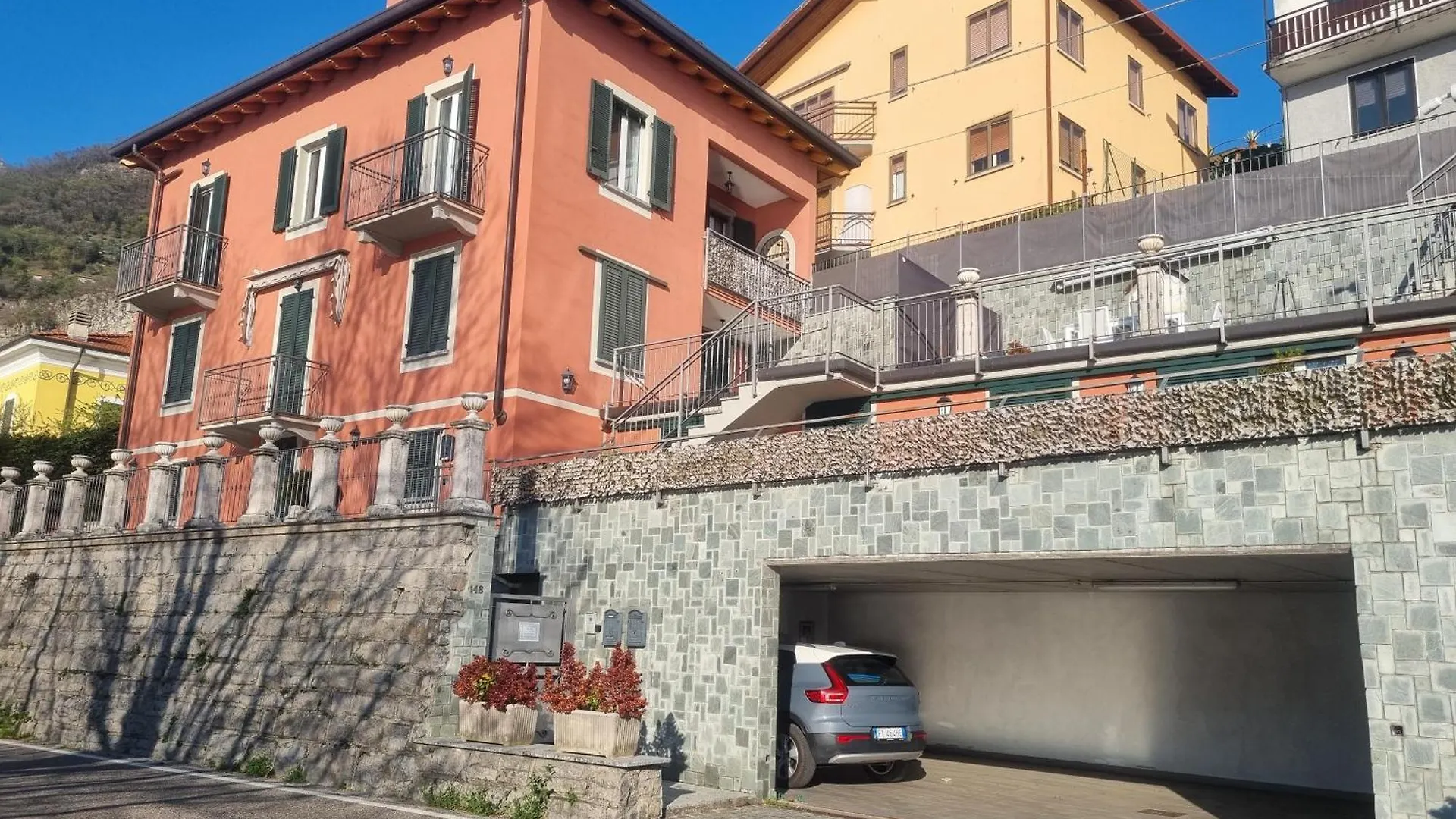 Villa Olcio - Al Lago مانديلو ديل لاريو إيطاليا